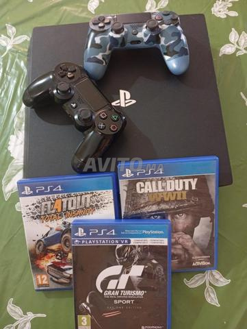 PS4 Pro à vendre (bon état) - 2