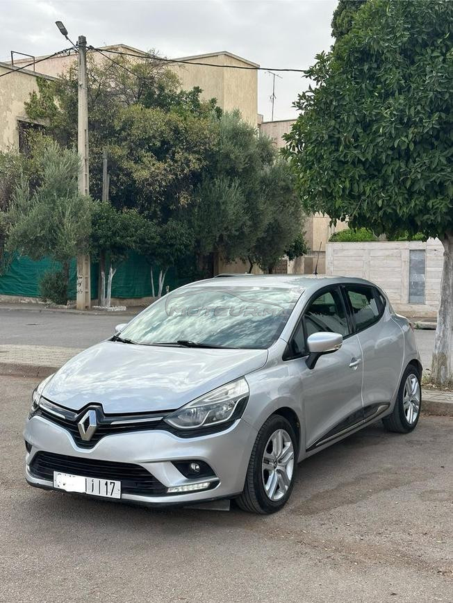 Renault Clio Diesel Manuelle 2017 à Fès