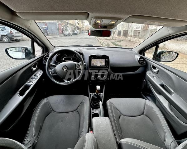 Renault Clio Diesel Manuelle 2017 à Fès - 2