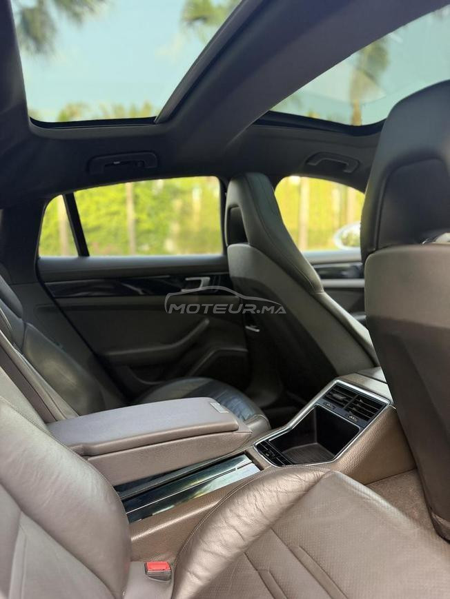 Porsche Panamera Essence 