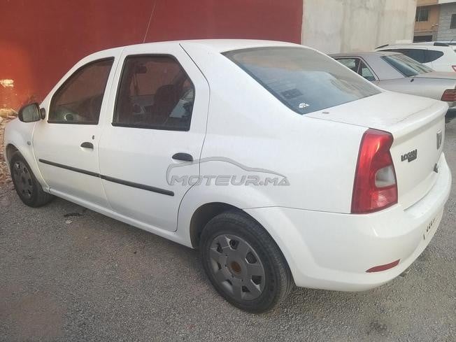 Dacia Logan Essence mod 2009 à Nador