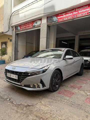 هيونداي إلنترا هايبرد 2022 - 2