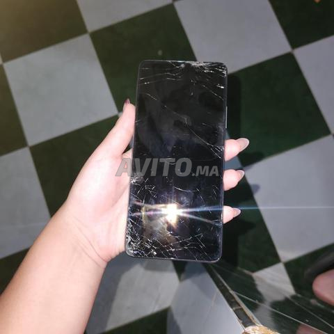 Pièce de téléphone à vendre - 2