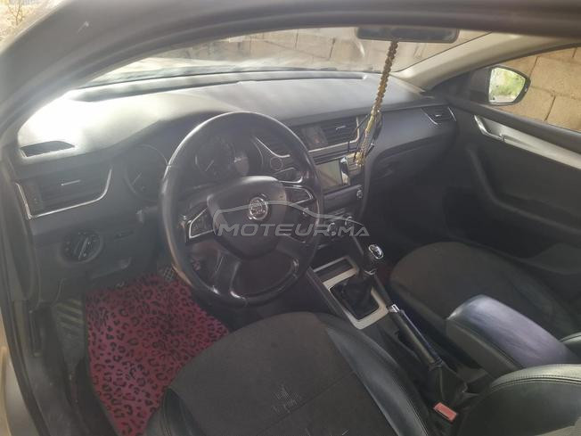 Voiture à vendre à Beni Mellal 