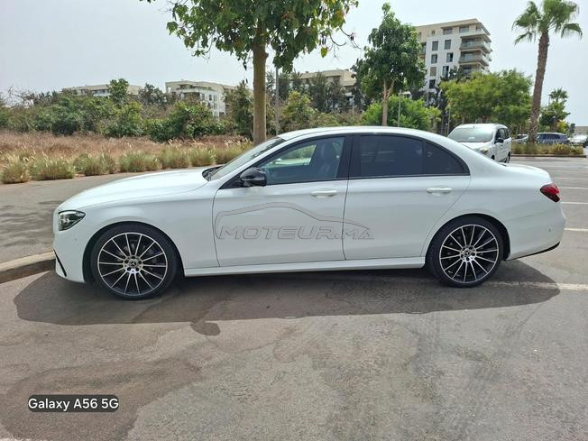 Mercedes-Benz E 220d AMG Line