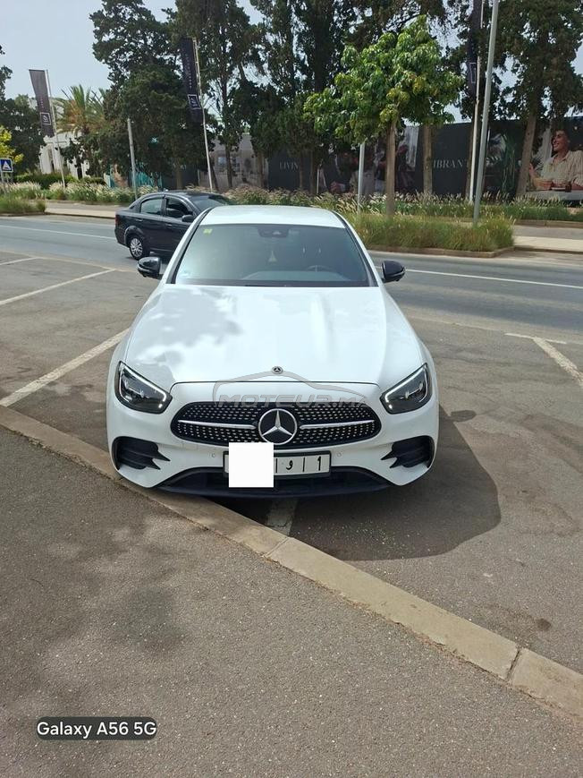 Mercedes-Benz E 220d AMG Line
