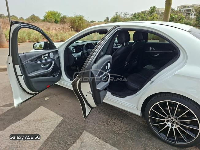Mercedes-Benz E 220d AMG Line