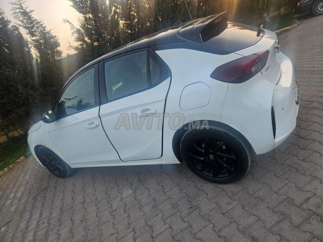 Opel Corsa Diesel Manuelle 2022 à Casablanca - 2