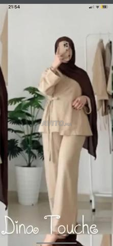 طقم نسائي مقاس XL
