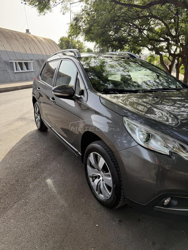 peugeot 2008 comme neuf
