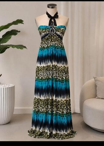 Vêtements pour femmes d'occasion en très bon état - 2