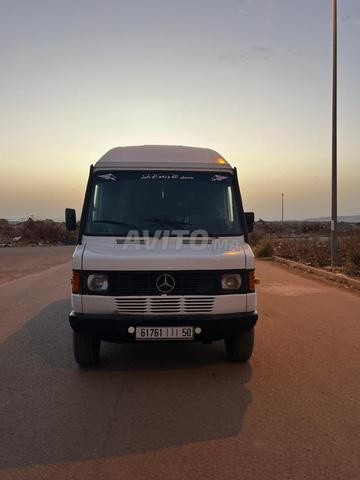 Mercedes Benz 210D