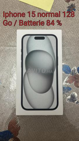 iPhone 15 normal 128 Go Batterie 84% - 2