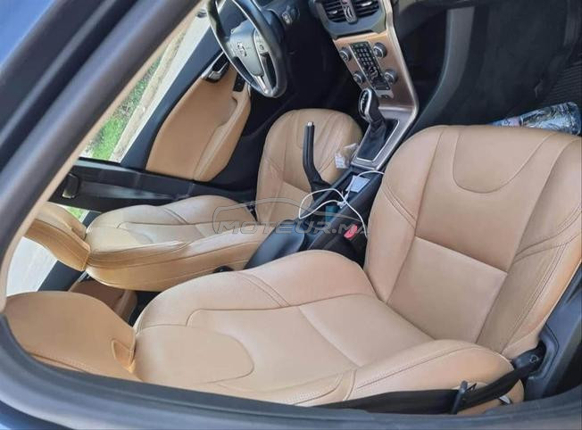 Volvo V40 Diesel Automatique 2020 à Casablanca
