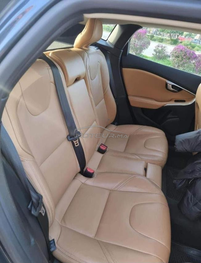 Volvo V40 Diesel Automatique 2020 à Casablanca
