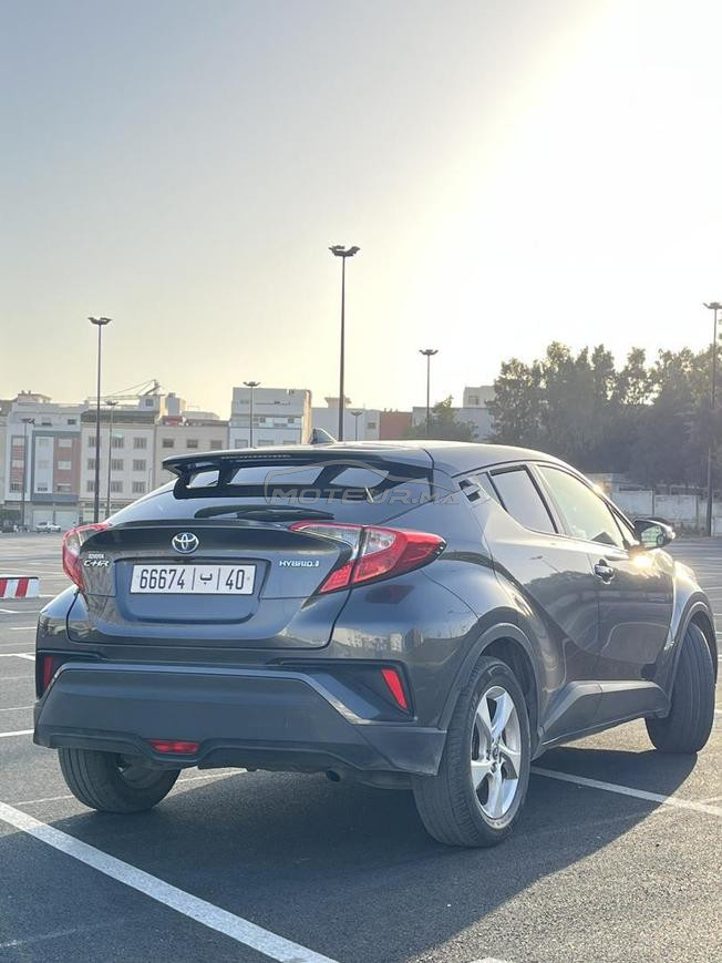Toyota CHR état neuf premiere main 
