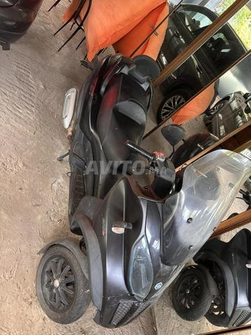 Piaggio MP3 300 - 2