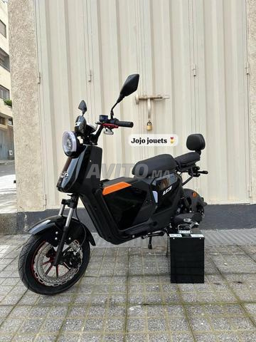 MOTO ÉLECTRIQUE PERFORMANCE 2000W U3 Emove - 2