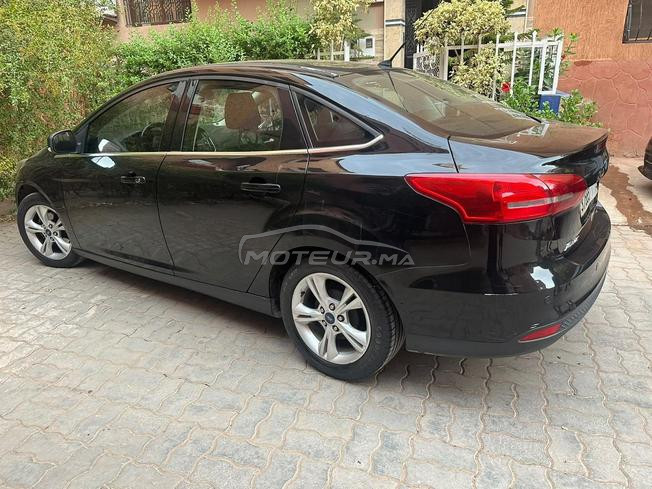 Ford focus très bon état 