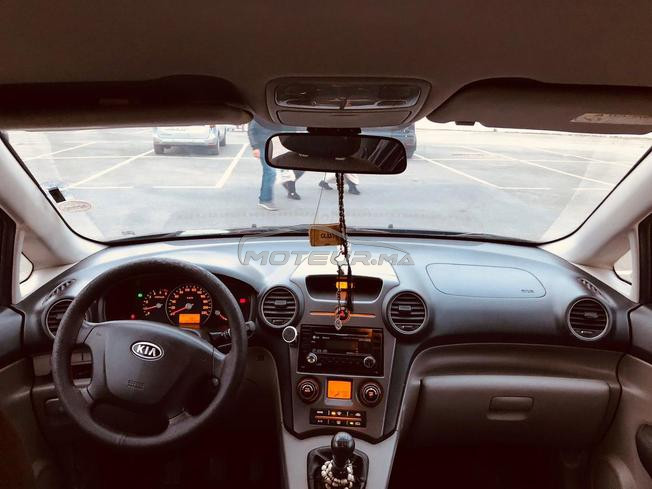 kia carens 2010