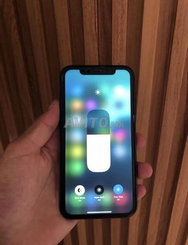 iPhone 11 normal - 64 - 2