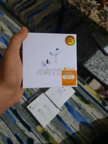 Pack Air Pods et chargeur Lightning - 2