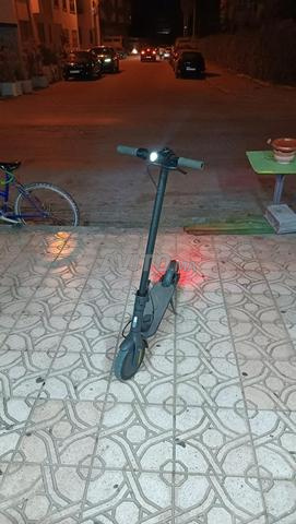 Trottinette électrique Xiaomi Essential - 2