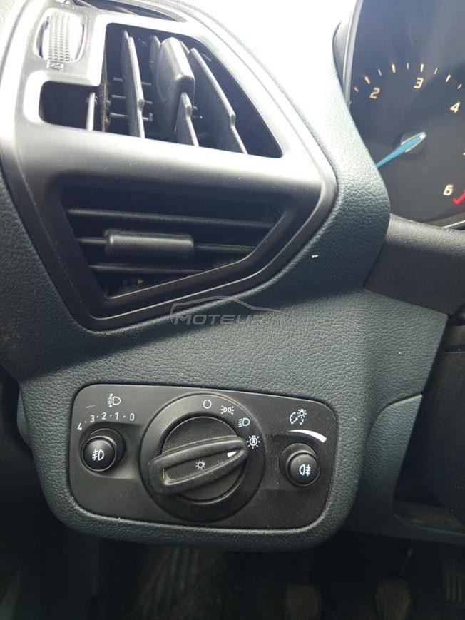 Ford c max toute option 2015 nqia
