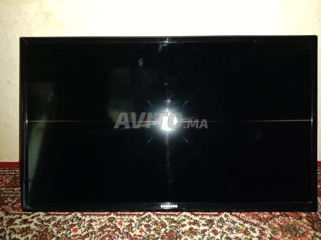 Téléviseur Samsung Plasma avec récepteur.