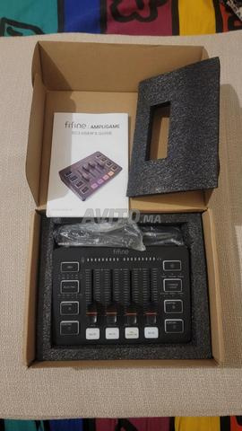 FIFINE AmpliGame SC3 Mixer Audio Carte son XLR RGB - 2