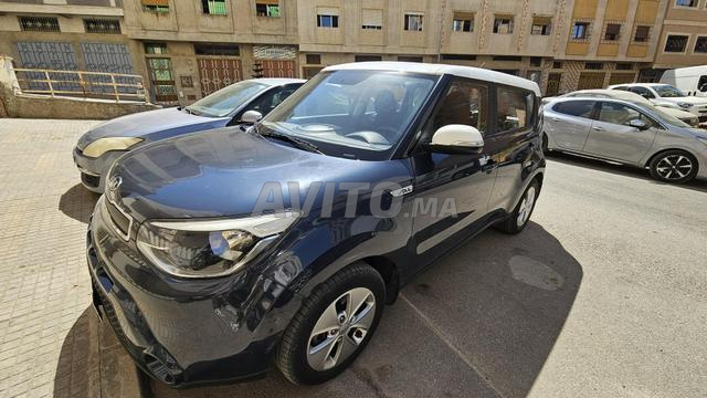 Kia Diesel 1.6 Manuelle 2016 à Tanger