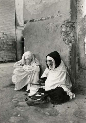 مطلوب كاتبة عمومية