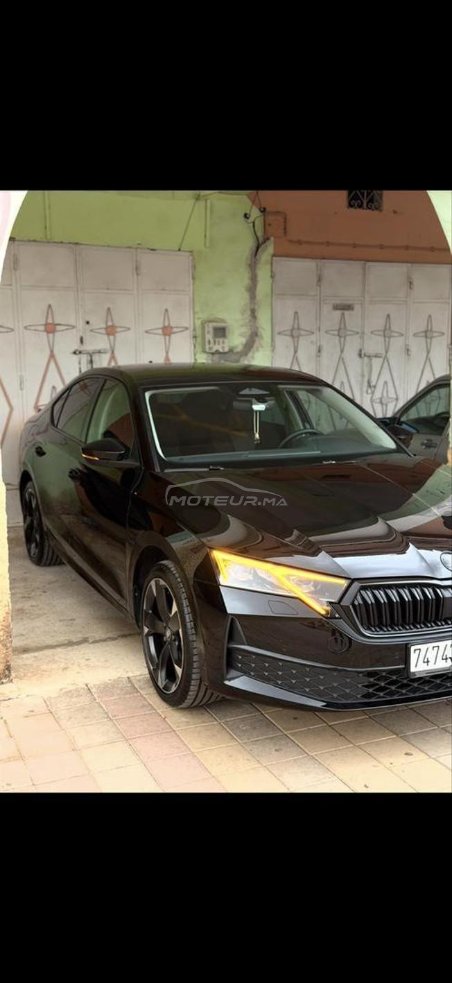 SKODA OCTAVIA BLACK ÉDITION NEUF