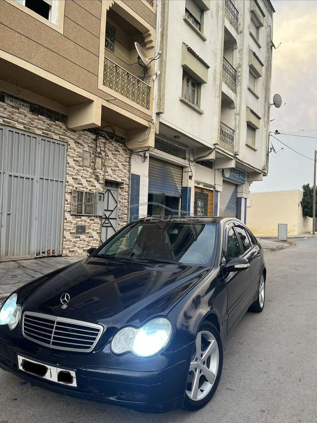 Mercedes-Benz 220 Diesel Automatique 2003 à Taza