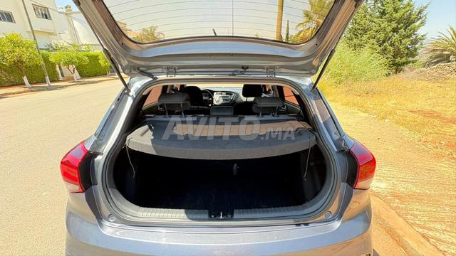 Hyundai 2020 en très bon état - 2
