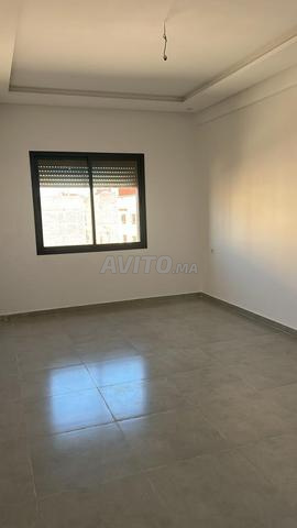 شقة فاخرة غير مفروشة للإيجار في حي رياض - 2