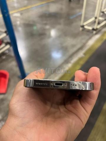 iPhone 13 Pro neuf, stockage 256Go, batterie 94% - 2