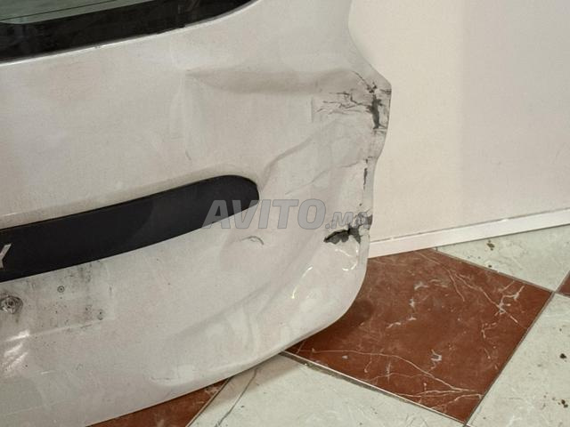 باب خلفي داسيا لوجي حقيبة - 2