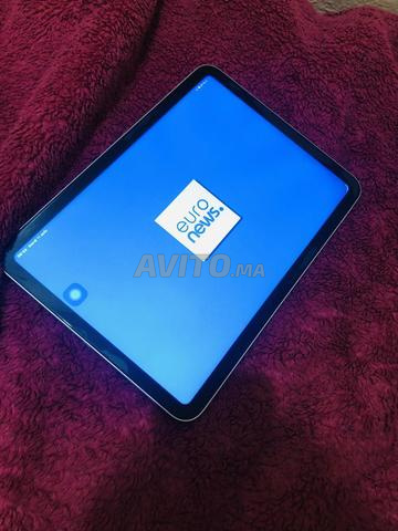 iPad 10ème génération 128 Go. Encore propre