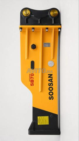 Marteau hydraulique SOOSAN SB 70 BOX (1500 kg)