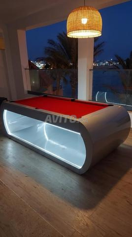 BLACKLIGHT BILLARD