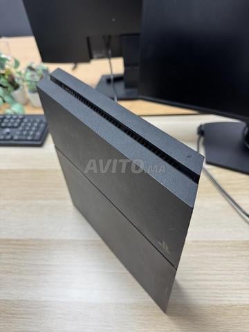 PlayStation 4 en excellent état - 2