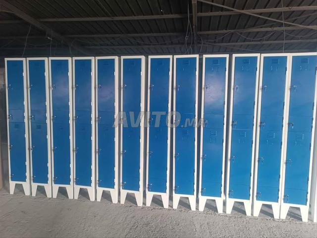 Casier Monobloc Métallique avec Portes et Serrures