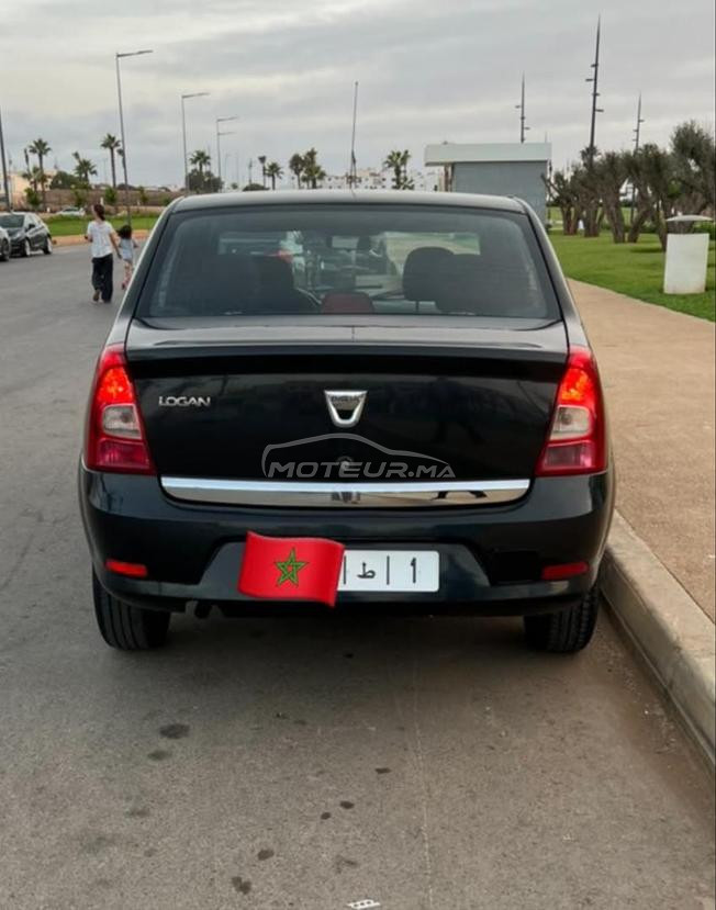 Dacia Logan 2012 essence 