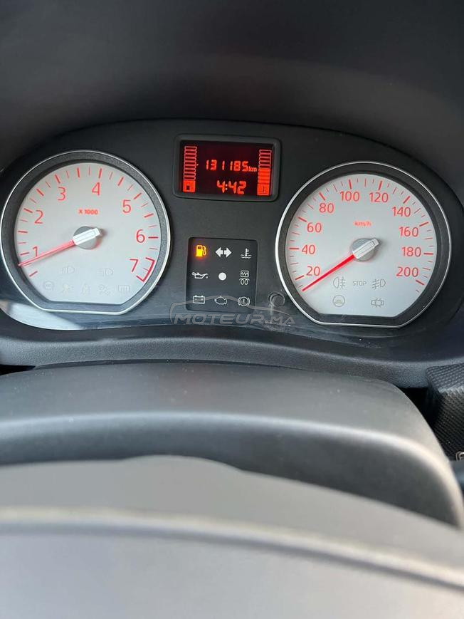 Dacia Logan 2012 essence 
