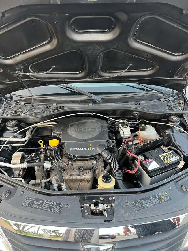 Dacia Logan 2012 essence 