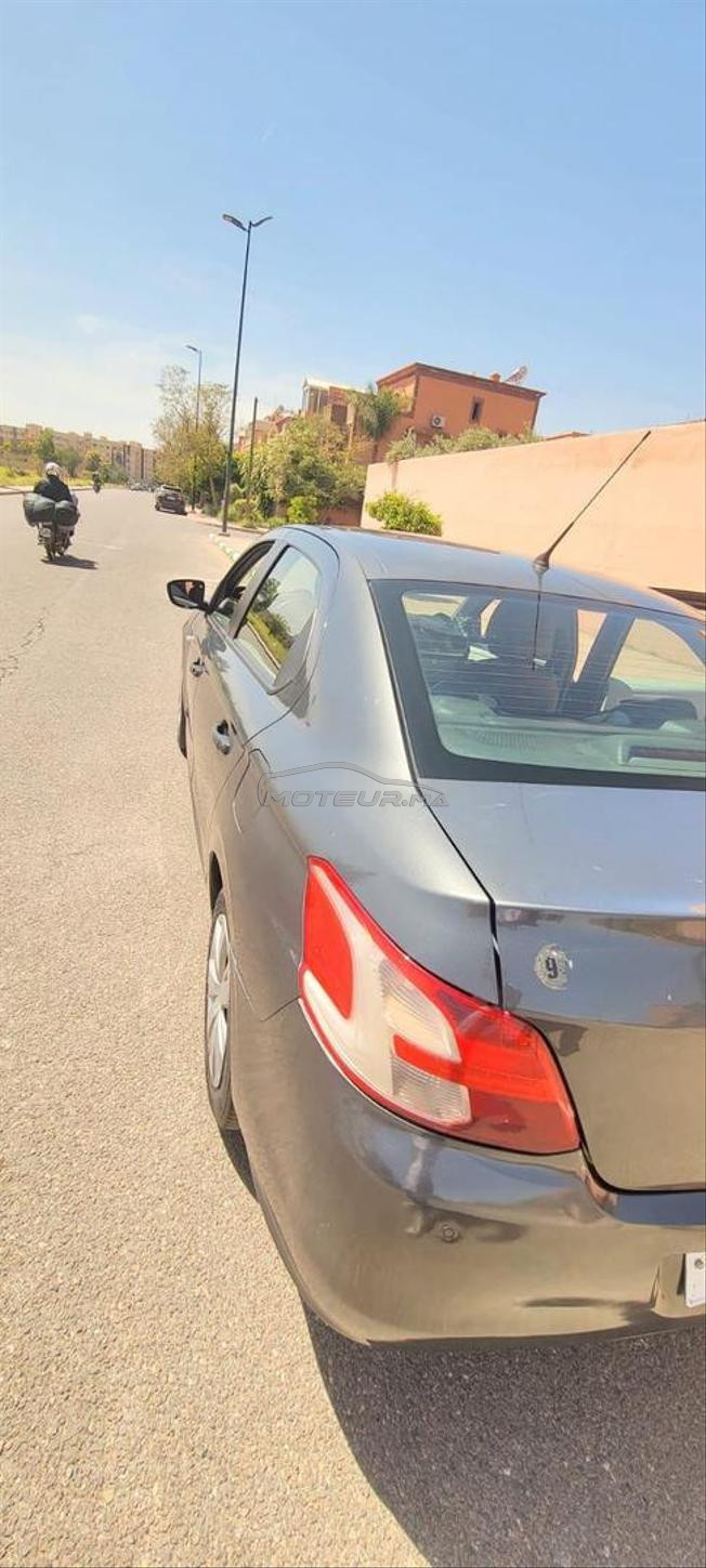 Peugeot 301 Essence Manuelle 2015 à Marrakech