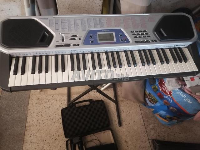 بيانو أورغ Casio CTK-491 بحالة جيدة مع حامل - 2