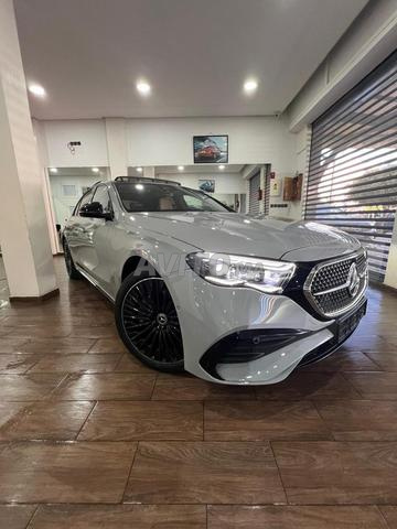 مرسيدس بنز الفئة E 220 ديزل كهربائية