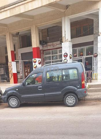 Kangoo bien, première peinture